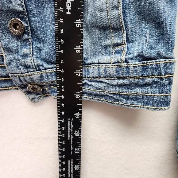 Hydraulic‎ Jean Jacket Womens S Medium Wash Denim Button Front Classic Trucker - Picture 8 of 10